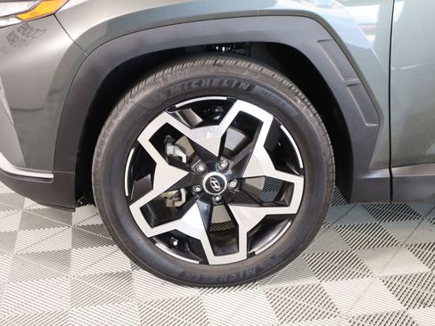 Used 2022 Hyundai Tucson SE image 16