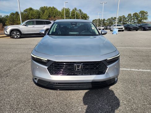 Certified 2024 Honda Accord EX-L image 9