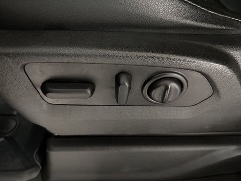 Used 2019 Chevrolet Silverado 1500 LTZ image 12