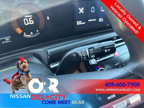 Used 2025 Hyundai Santa Cruz SEL FWD image 17