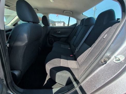 Used 2021 Nissan Sentra SV FWD image 5