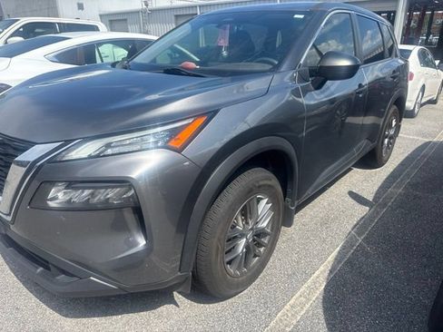 Used 2021 Nissan Rogue S FWD image 5