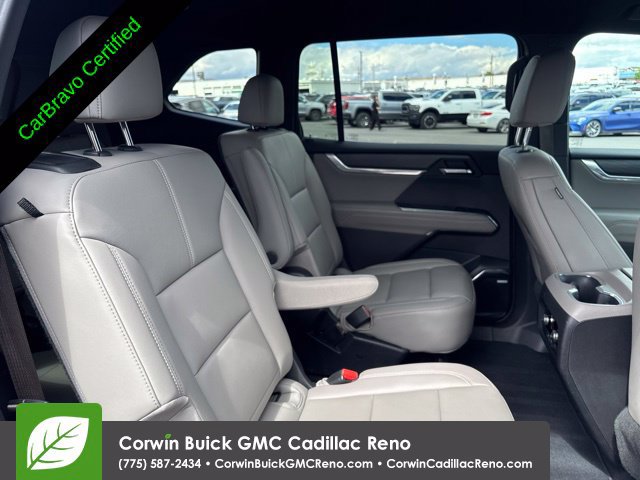 Used 2026 GMC Acadia Elevation w/ Elevation Premium Package AWD/4WD image 32