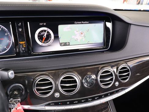 Used 2015 Mercedes-Benz S 550 Sedan image 49