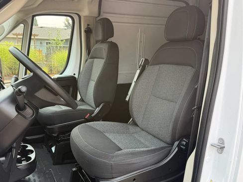 Used 2021 RAM ProMaster 2500 FWD image 14