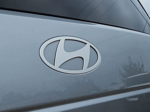 Used 2025 Hyundai Santa Fe SEL AWD/4WD image 31