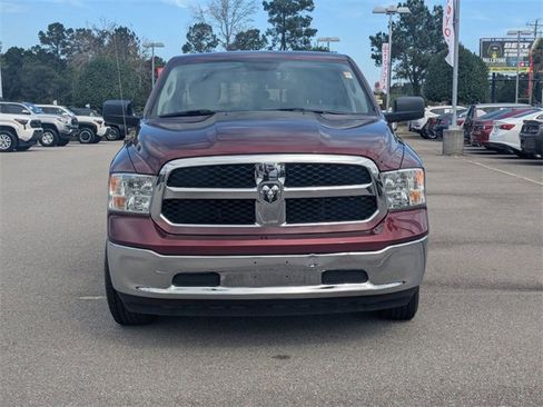 Used 2024 RAM 1500 Classic SLT image 8