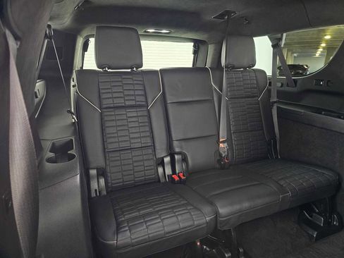 Certified 2023 Cadillac Escalade ESV Sport Platinum image 13