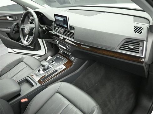 Used 2018 Audi Q5 Prestige w/ Prestige Package image 31