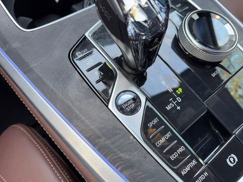 Used 2022 BMW X5 sDrive40i w/ M Sport Package image 15