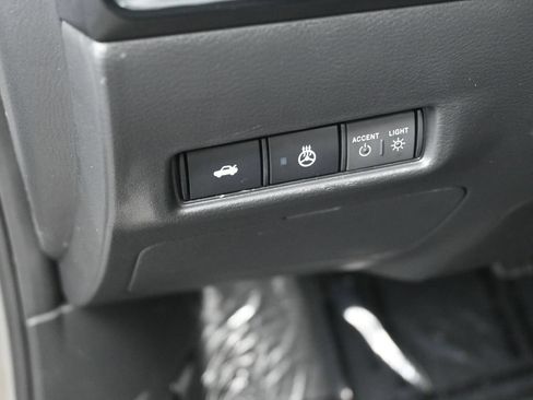 New 2026 Nissan Sentra SV w/ SV Convenience Package FWD image 12