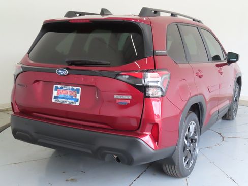 New 2026 Subaru Forester Premium AWD/4WD image 3