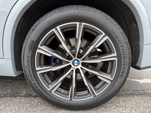 Used 2024 BMW X5 xDrive40i w/ M Sport Package AWD/4WD image 15