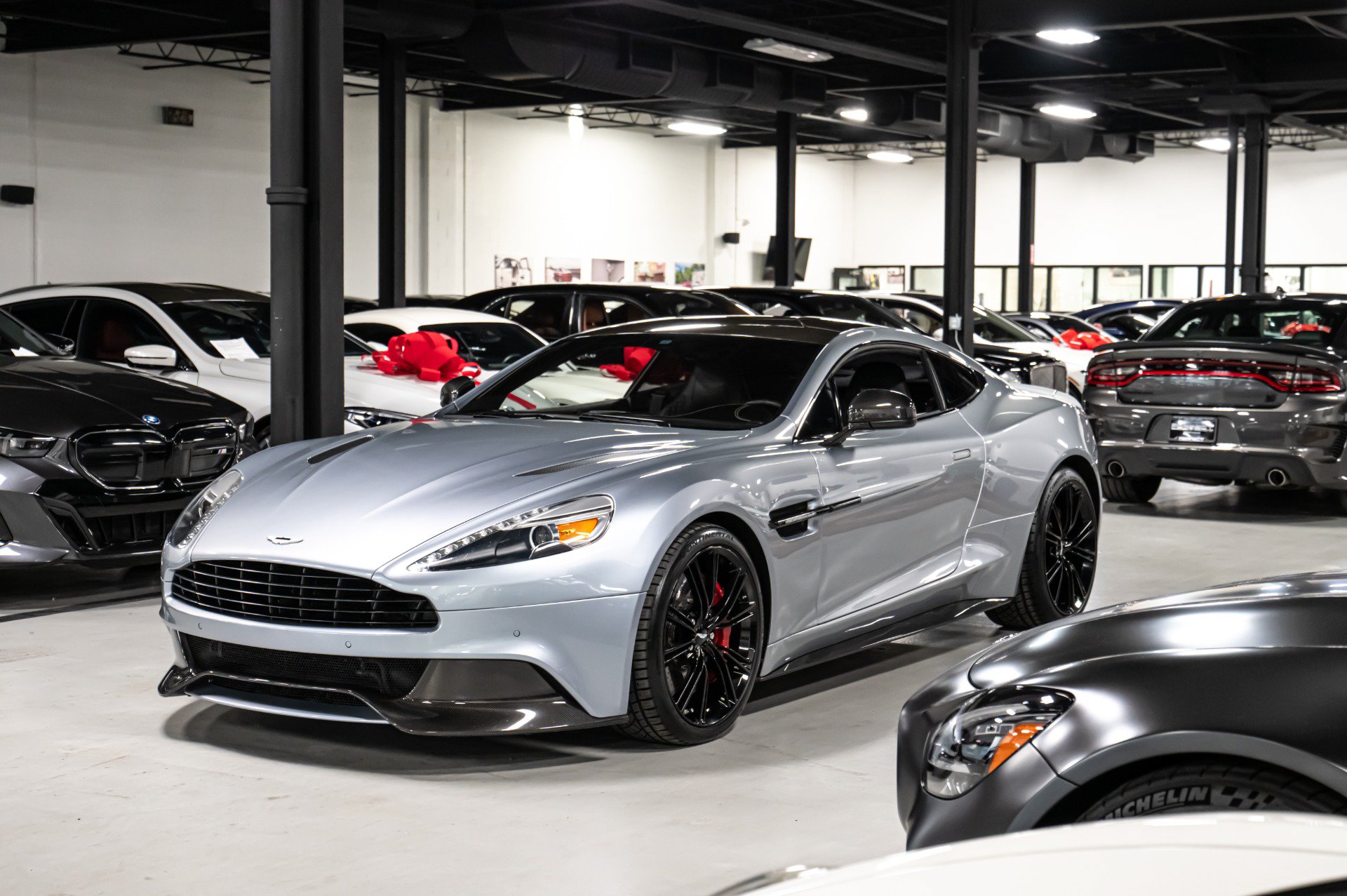 Used 2014 Aston Martin Vanquish Coupe RWD image 61