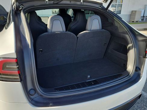 Used 2023 Tesla Model X Plaid image 36