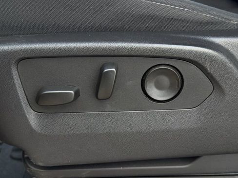 Used 2025 Chevrolet Silverado 1500 Custom Trail Boss image 27