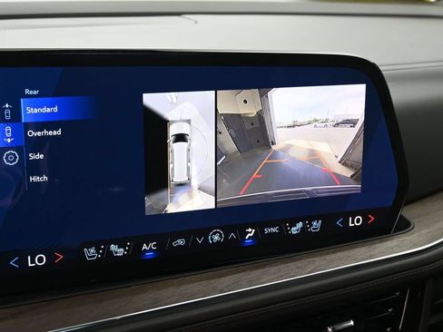 New 2026 Chevrolet Suburban High Country AWD/4WD image 29