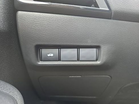 New 2026 Nissan Sentra SV FWD image 10
