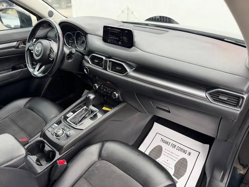 Used 2018 MAZDA CX-5 Touring w/ Preferred Equipment Package FWD image 39