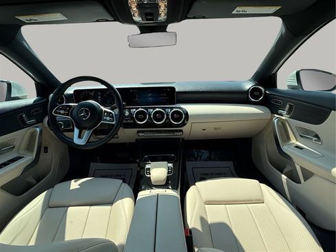 Used 2019 Mercedes-Benz A 220 image 29
