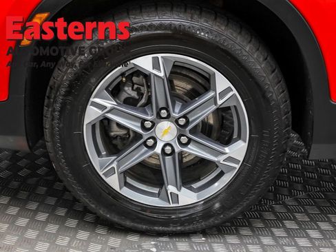 Used 2023 Chevrolet Blazer LT image 32