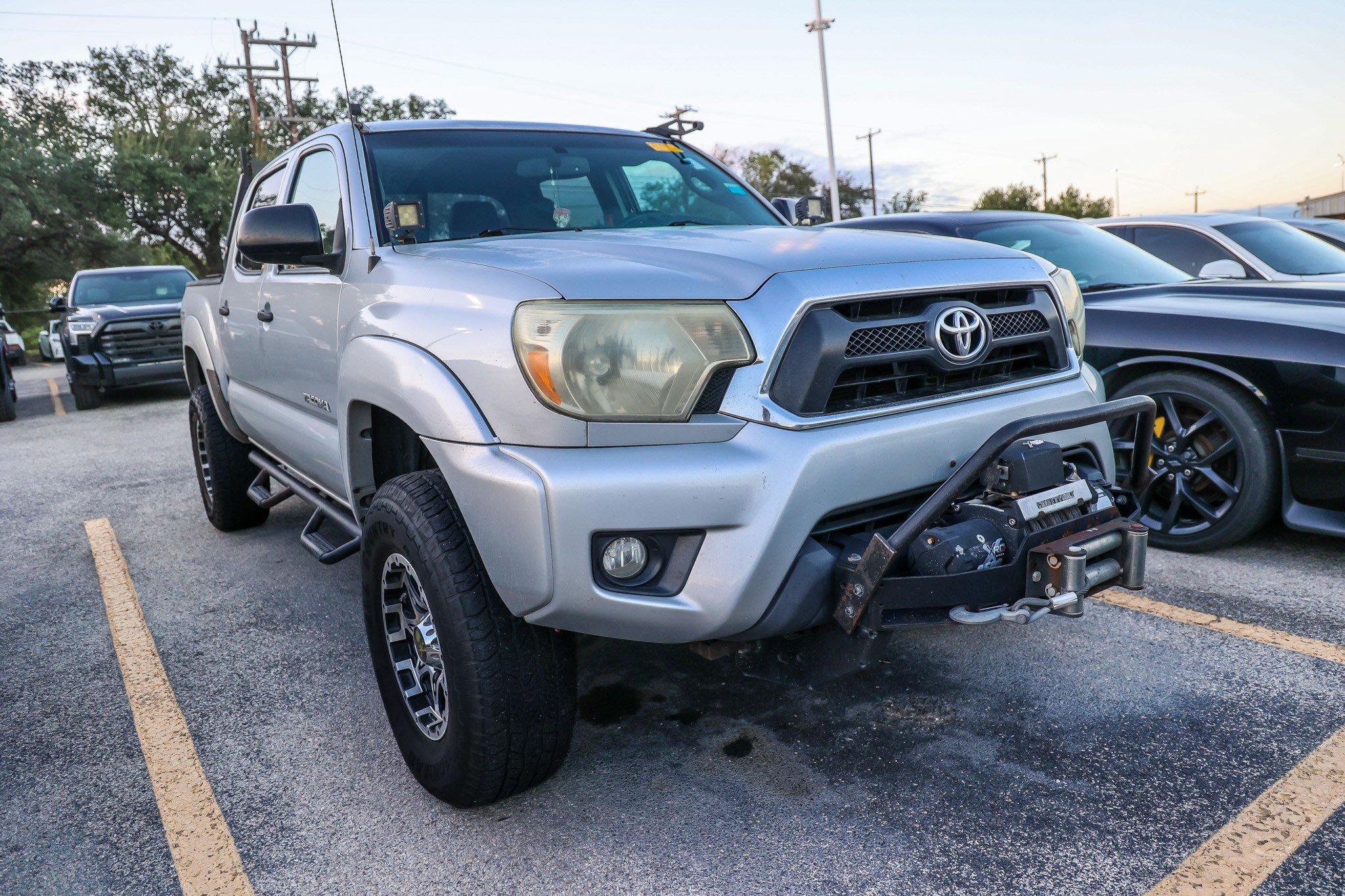 Used 2012 Toyota Tacoma 4x4 Double Cab w/ TRD Off-Road Pkg image 5