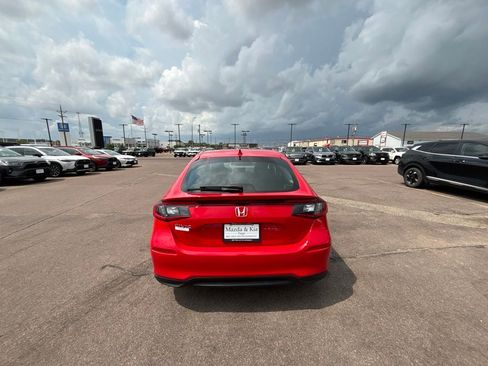 Used 2024 Honda Civic EX-L image 6