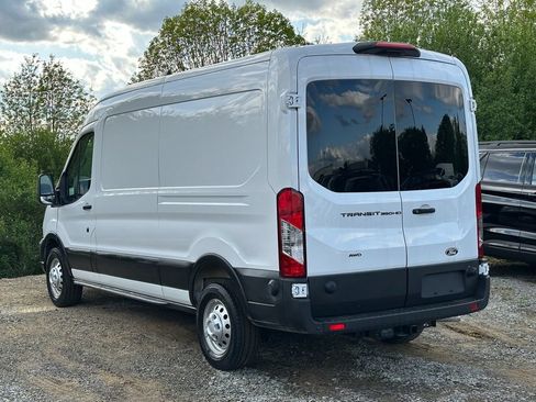 New 2026 Ford Transit 350 148 Medium Roof AWD w/ Load Area Protection Package image 31