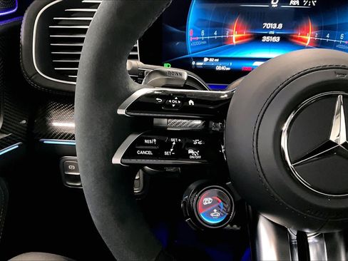 Certified 2025 Mercedes-Benz GLS 63 AMG 4MATIC image 24