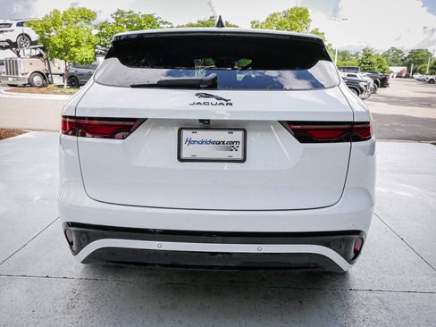 Used 2024 Jaguar F-PACE R-Dynamic S AWD/4WD image 10