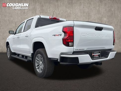 New 2026 Chevrolet Colorado LT w/ Advanced Trailering Package AWD/4WD image 3