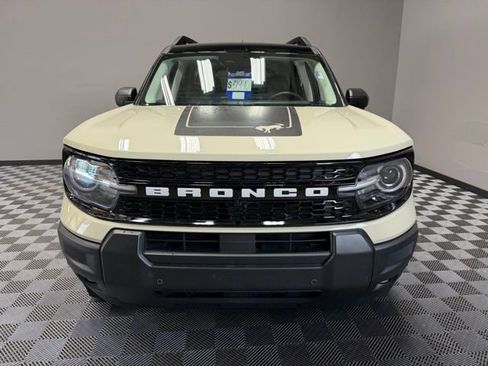 Used 2025 Ford Bronco Sport Outer Banks w/ Outer Banks Tech Package+ AWD/4WD image 4
