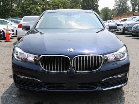 Used 2016 BMW 740i RWD image 2