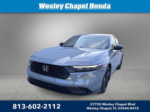 Used 2023 Honda Accord Sport image 1