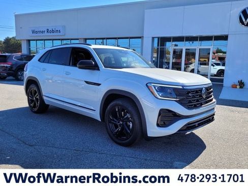 New 2026 Volkswagen Atlas Cross Sport SEL R-Line AWD/4WD image 1