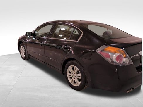Used 2012 Nissan Altima 2.5 S w/ 20th Anniversary Pkg image 5