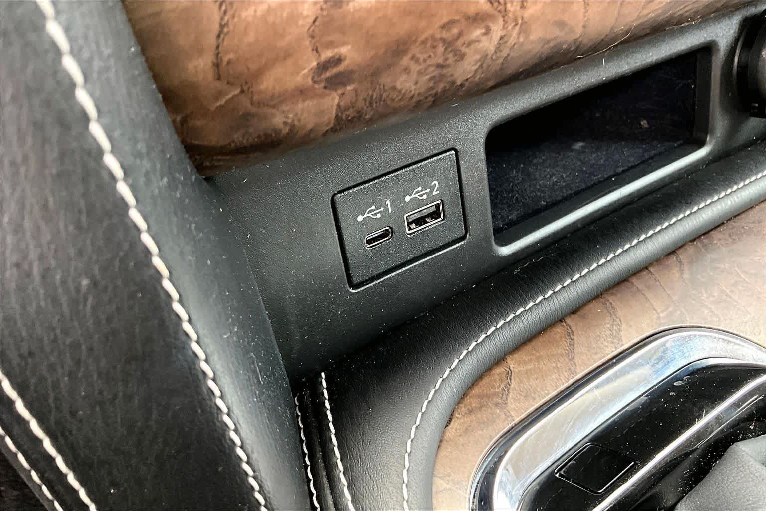 Used 2021 INFINITI QX80 Premium Select w/ Cargo Package RWD image 32