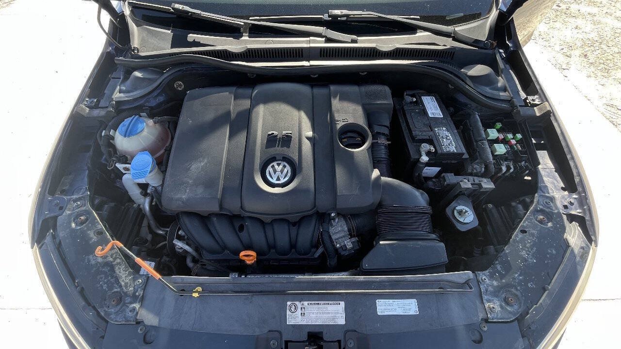 Used 2013 Volkswagen Jetta SE FWD image 10