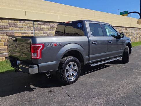 Used 2017 Ford F150 XLT w/ Equipment Group 302A Luxury image 6