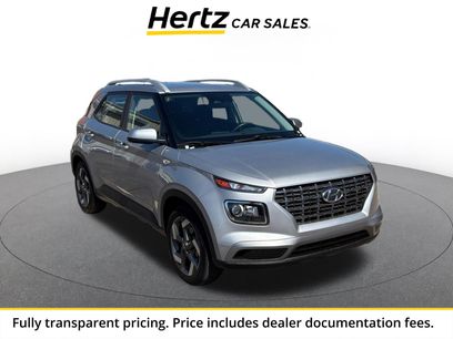 Used 2025 Hyundai Venue SEL