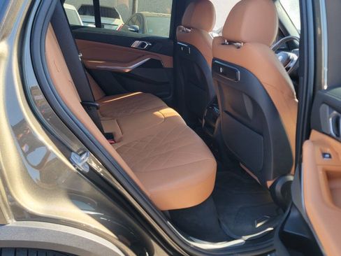 Used 2024 BMW X5 sDrive40i w/ Premium Package RWD image 14