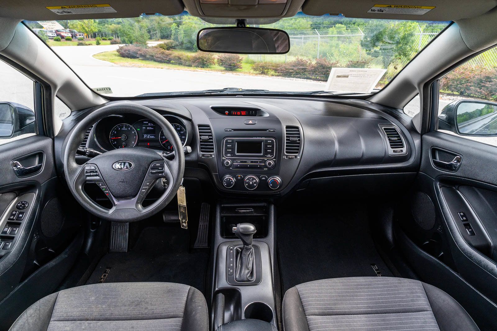 Used 2015 Kia Forte LX w/ Popular Package FWD image 20
