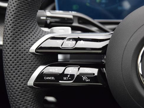 New 2026 Mercedes-Benz C 300 4MATIC Sedan image 23