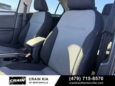 Used 2018 Volkswagen Jetta S image 23