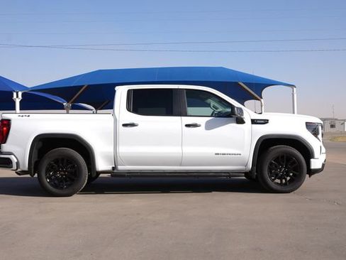 New 2026 GMC Sierra 1500 Pro w/ Graphite Edition AWD/4WD image 4