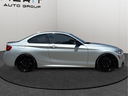 Used 2017 BMW M240i Coupe RWD image 10