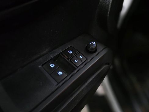 Used 2021 Toyota Tacoma SR image 29