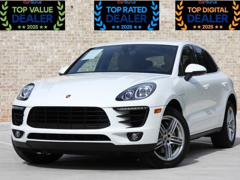 Used 2017 Porsche Macan S AWD/4WD image 2