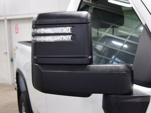 Used 2025 Chevrolet Silverado 2500 W/T w/ WT Convenience Package image 15