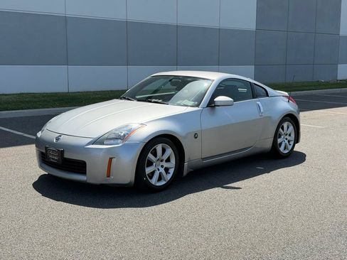 Used 2003 Nissan 350Z Touring RWD image 12